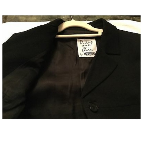 - MOSCHINO  madeITALY skirt suit size US 6-10  EU 44 - Picture 16 of 16